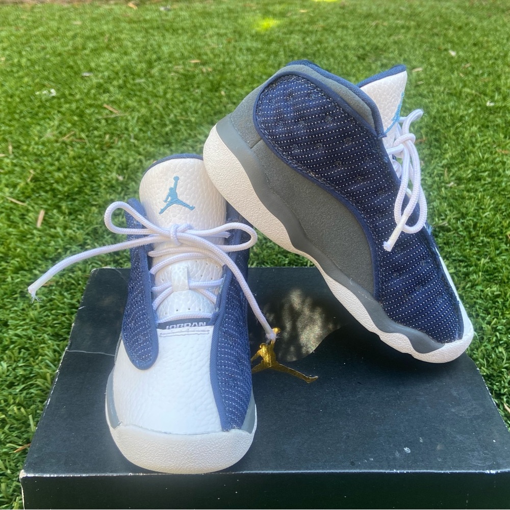 Jordan 13 Retro- Flint 2020 - Navy/University Blue. - Size 10c - 414581-404